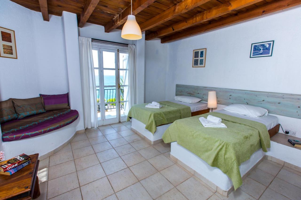 Villa Clarissa & Carmel View Пафос Экстерьер фото
